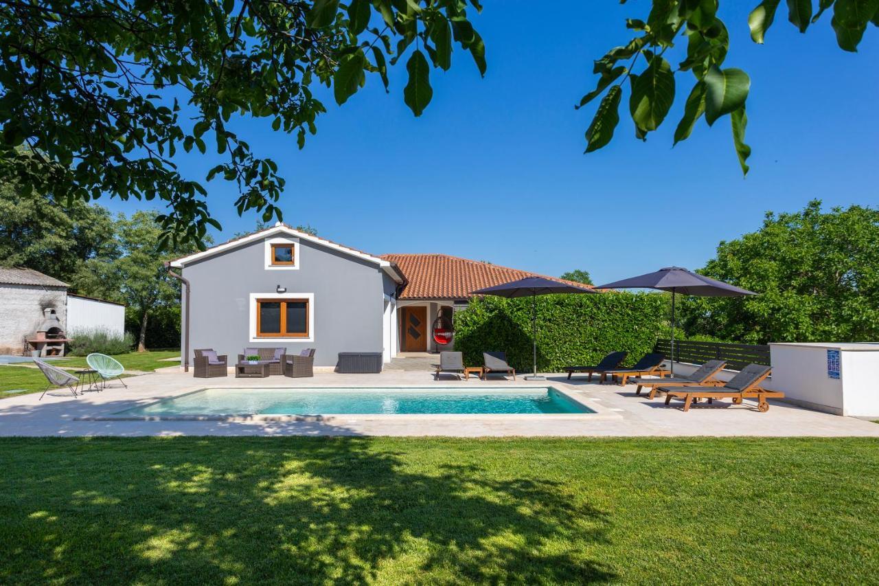 Villa Anavi Bicici Exterior foto