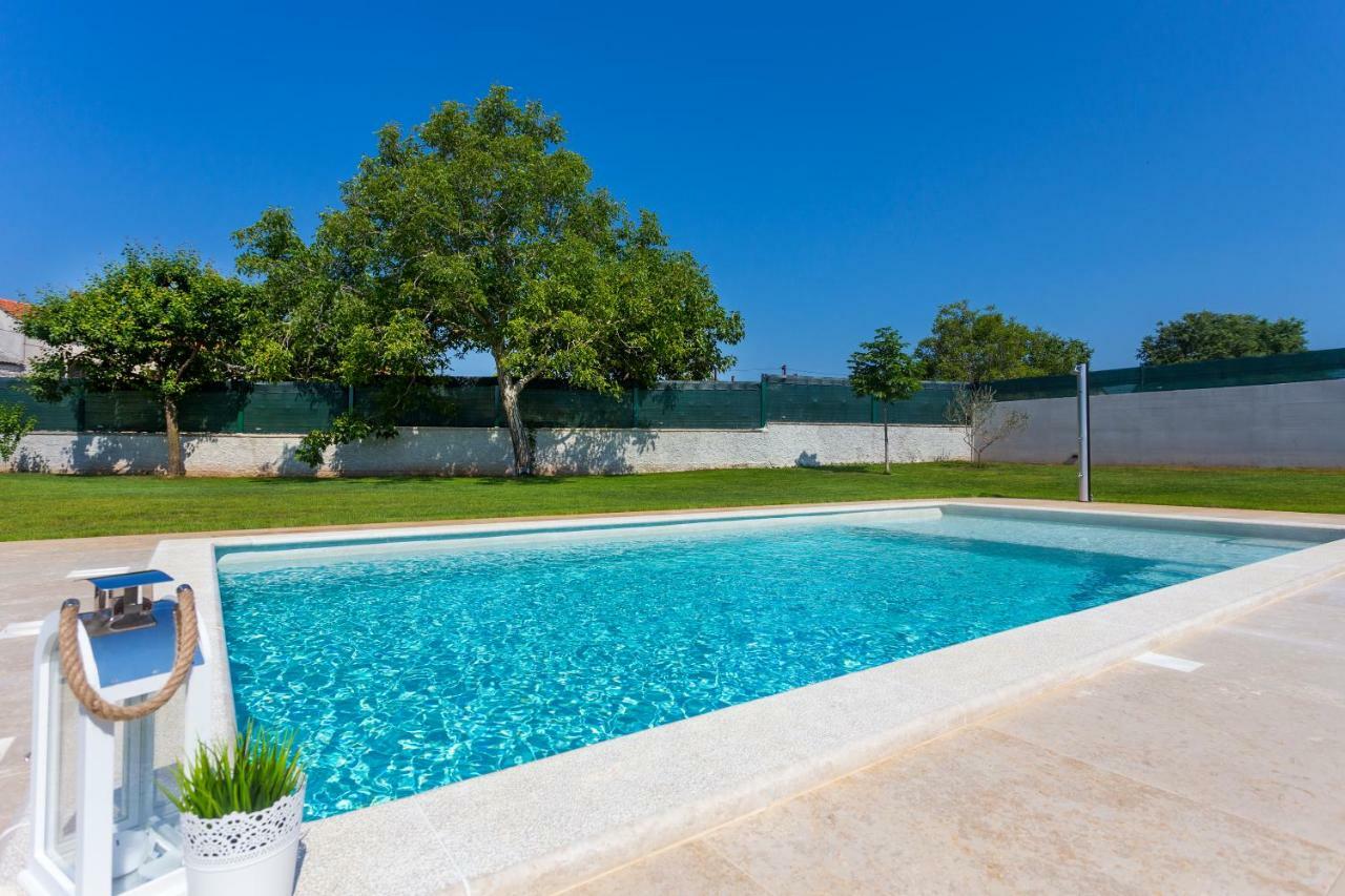 Villa Anavi Bicici Exterior foto